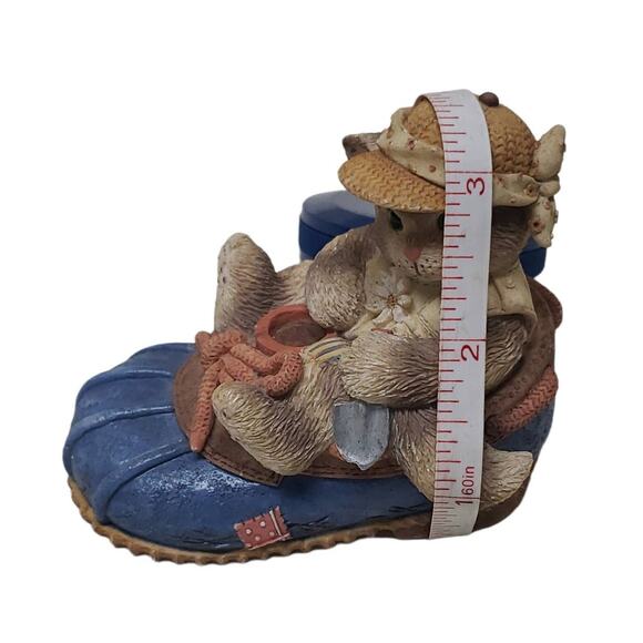 Calico Kittens "You're Good For My Sole" Kitty Chillin in a Shoe Collectible Cat - Picture 8 of 8